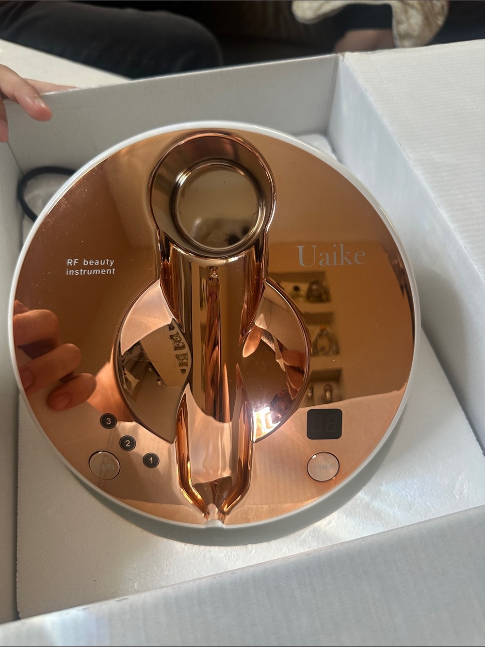 Rose Gold RF Beauty Instrument - Home Facial Device